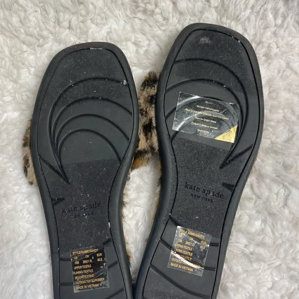 Kate Spade Sandy leopard print faux fur slippers with gold tone accent size 10B